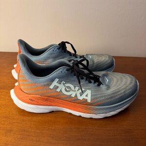 Hoka One Mach 5 Men’s size 9 running shoes. Blue and orange